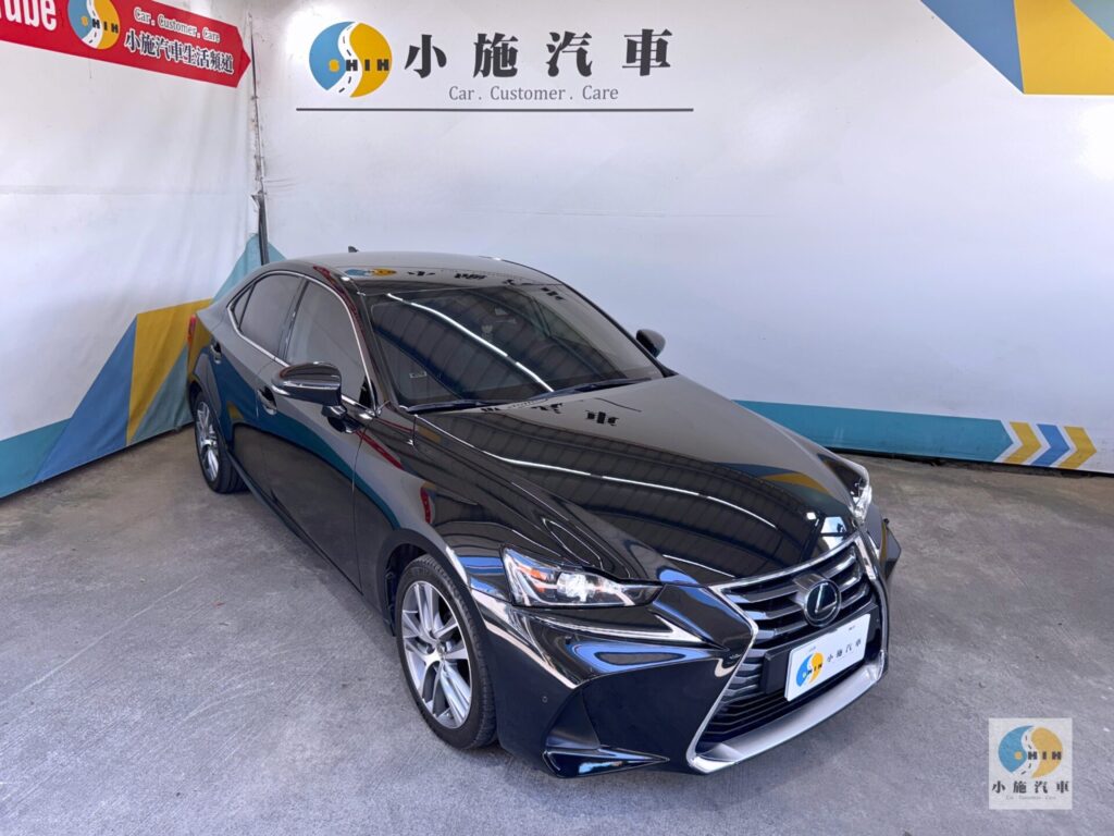2019 Lexus IS 300豪華版 自排 黑