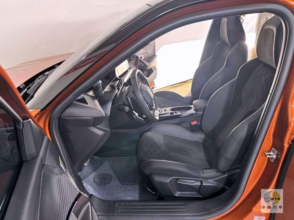 2022 Peugeot 2008 1.2 GT Pack Cielo 自排 橙