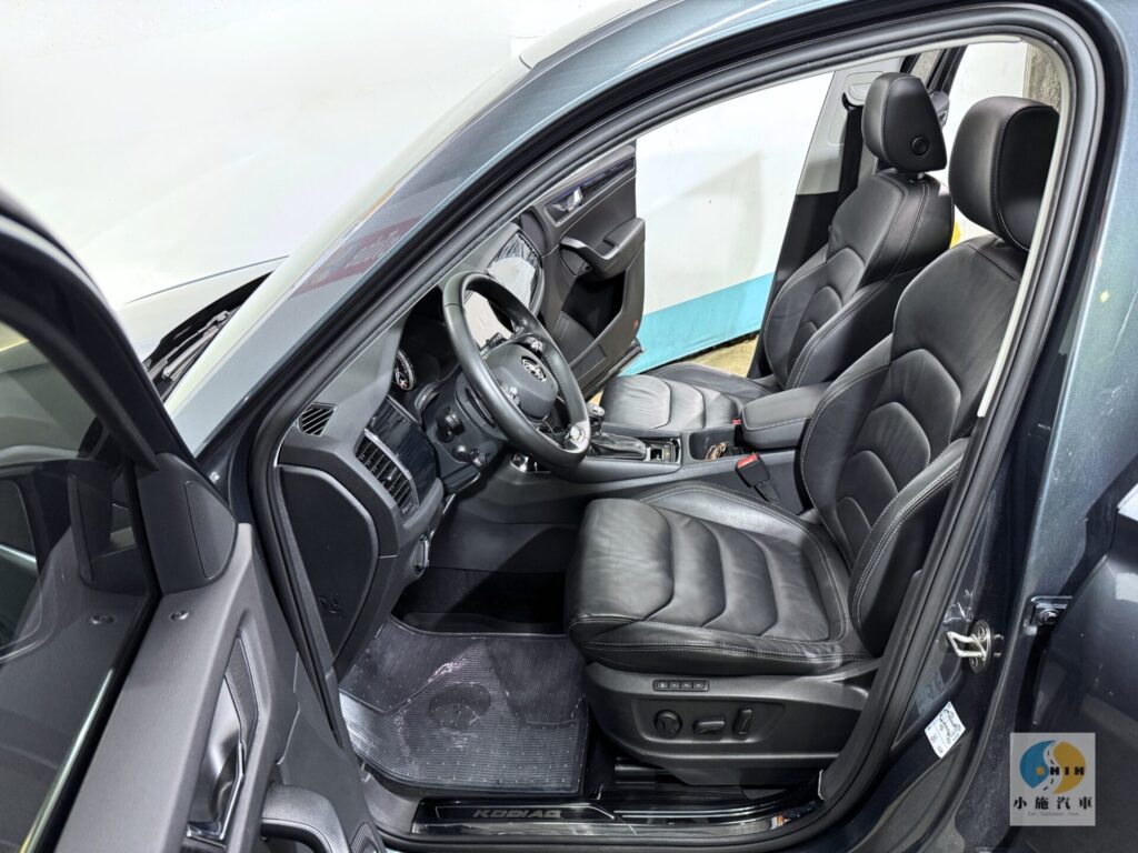 2021 Skoda Kodiaq 2.0 TSI 4x4尊榮版 自排 灰