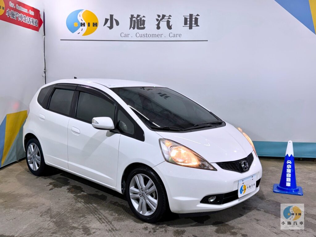 2011 Honda Fit VTi-S 1.5 自排 白