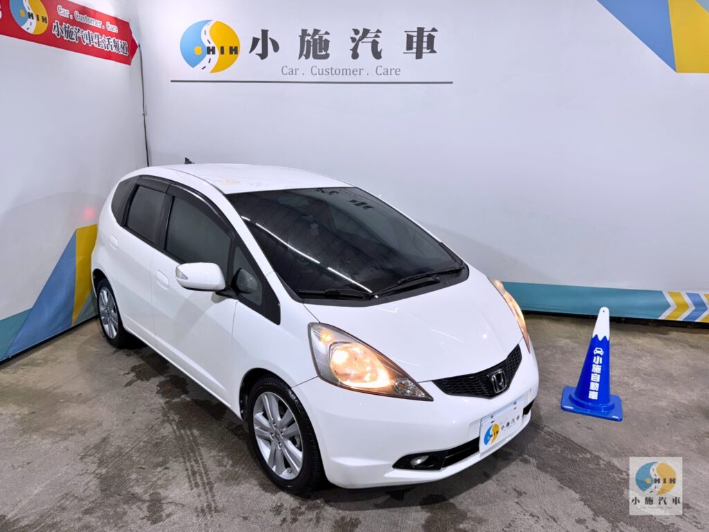 2011 Honda Fit VTi-S 1.5 自排 白
