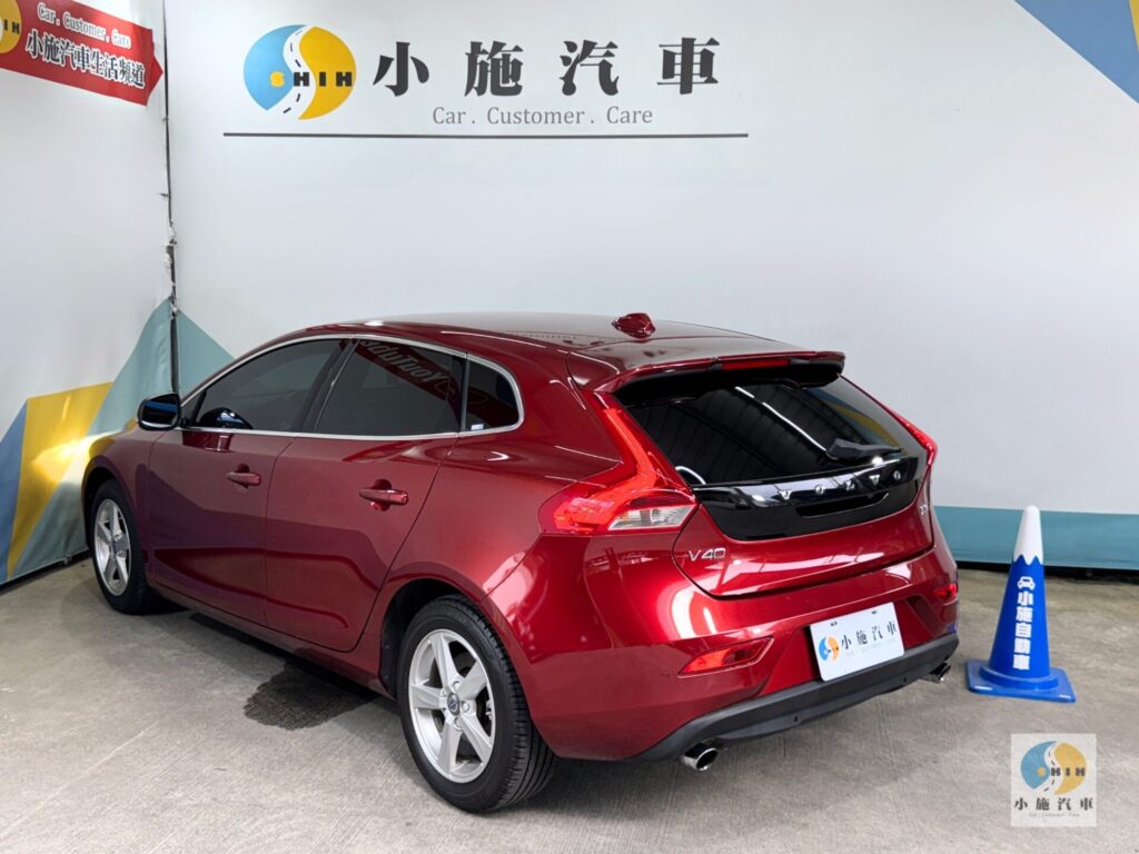 2015 Volvo V40 T3豪華版 自排 紅