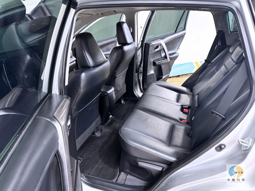 2016 Toyota RAV4 2.5 Hybrid尊爵 自排 銀