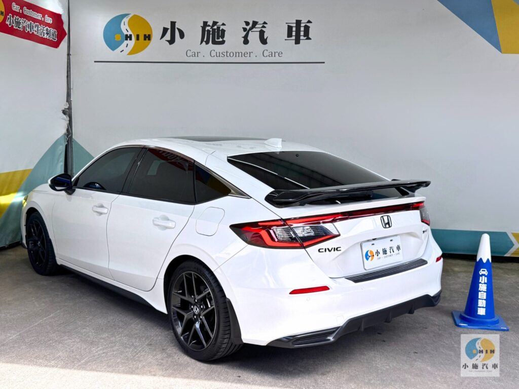 2023 Honda Civic e：HEV 自排 白