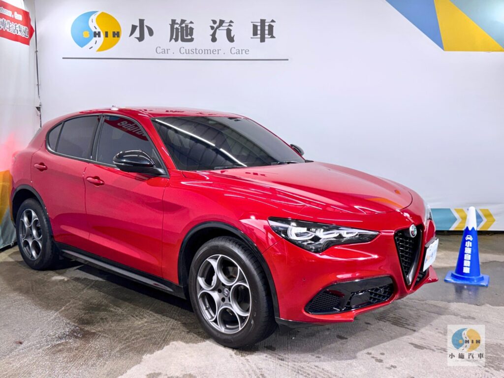 2025 Alfa Romeo Stelvio Sprint 自排 紅