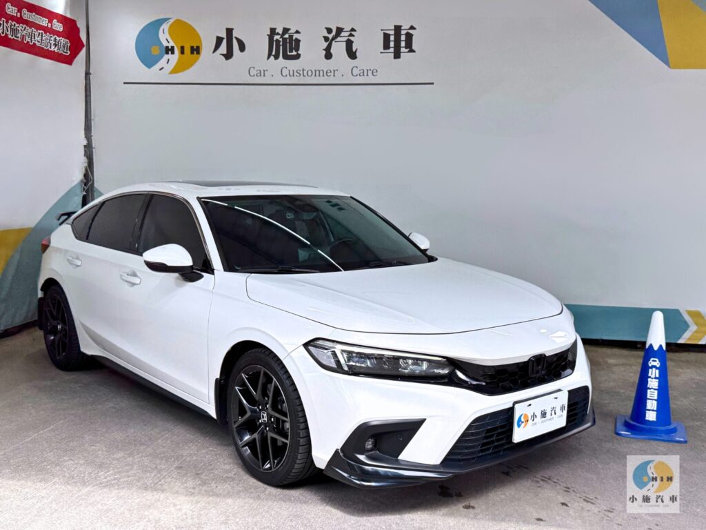 2023 Honda Civic e：HEV 自排 白