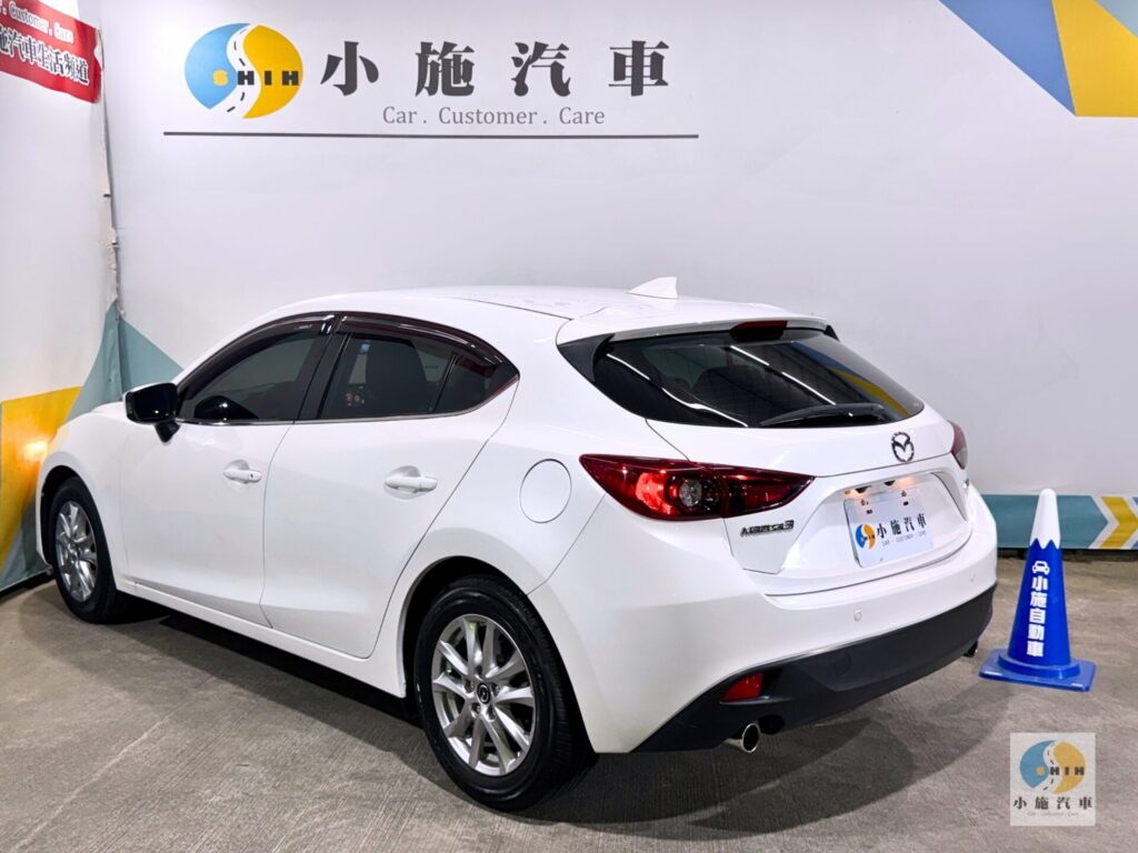 2015 Mazda 3 5D 2.0尊貴型 自排 白