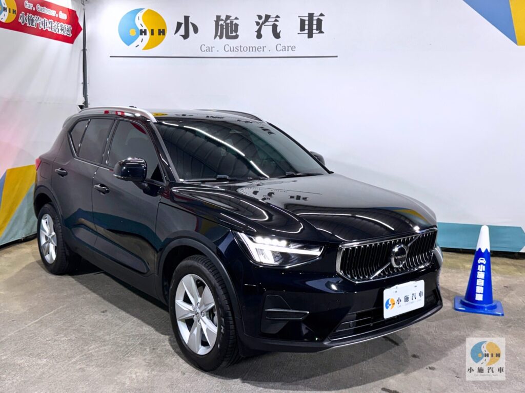 2024 Volvo XC40 Plus B3 自排 黑