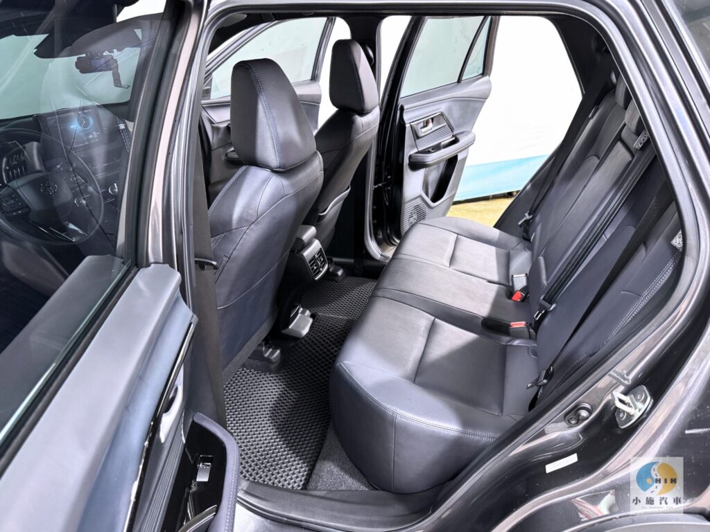 2023 Toyota Yaris Cross 1.5潮玩版 自排 灰