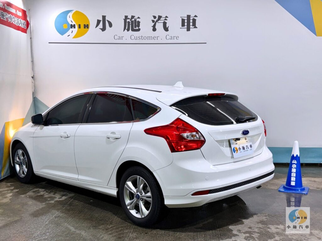 2015 Ford Focus 5D 1.6汽油時尚型 自排 白