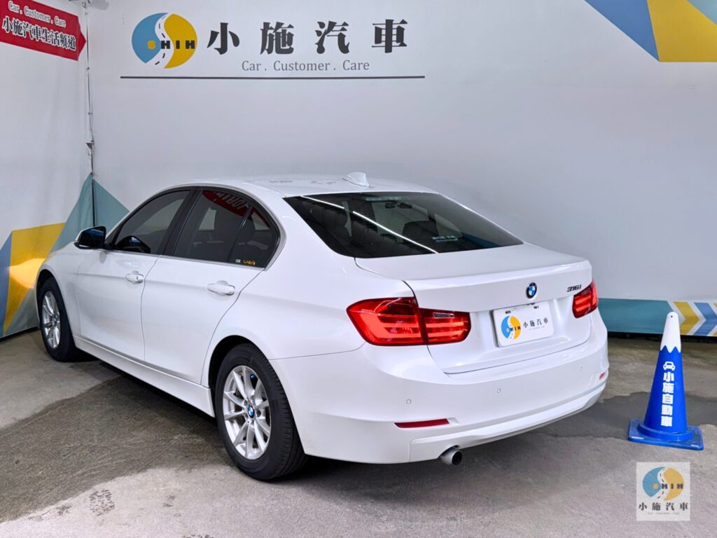 2014 BMW 3-Series Sedan 316i 自排 白