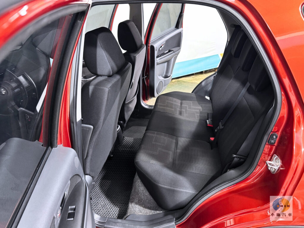 2011 Suzuki SX4 1.6 自排 紅