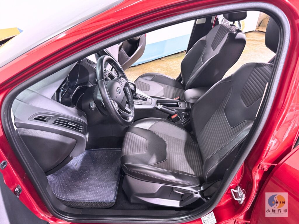 2018 Ford Focus 5D EcoBoost 180頂級運動型 自排 紅