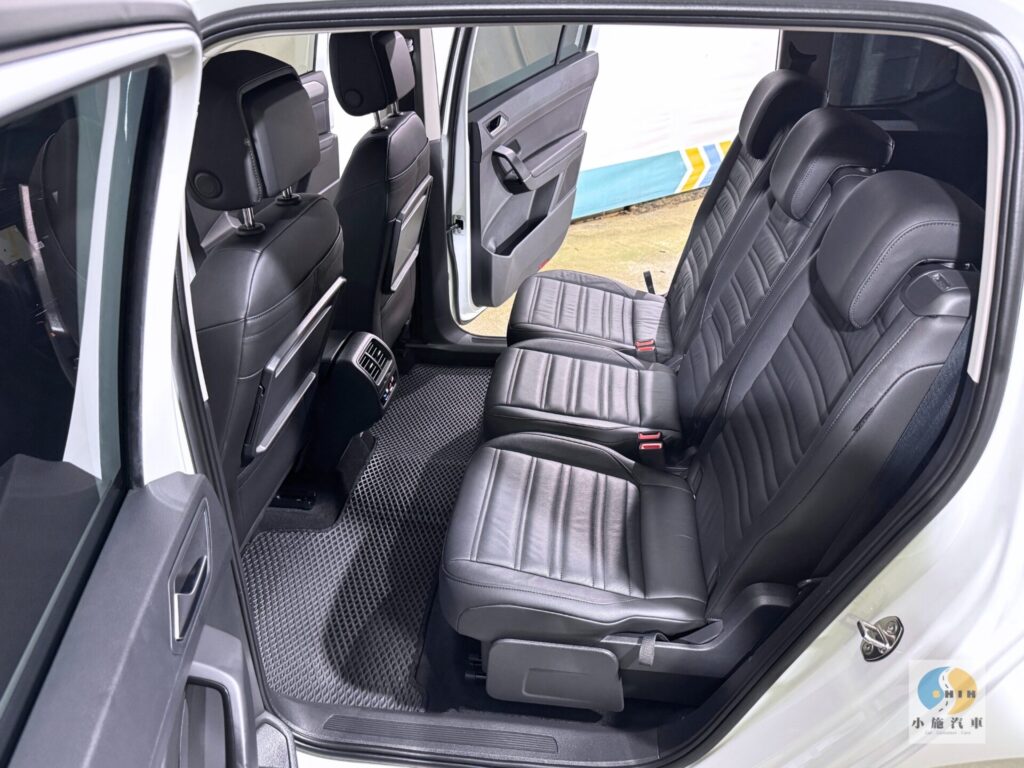 2022 Volkswagen Touran 280 TSI Life 自排 白