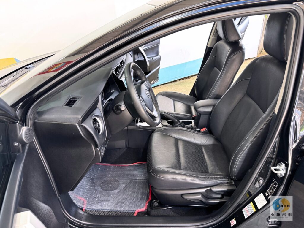 2017 Toyota Corolla Altis 1.8豪華版 黑