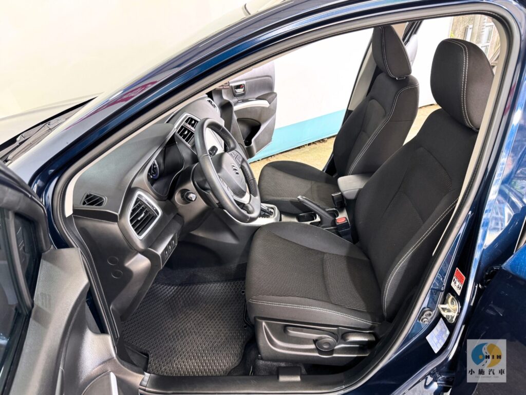 2019 Suzuki SX4 1.4 GLX 自排 藍
