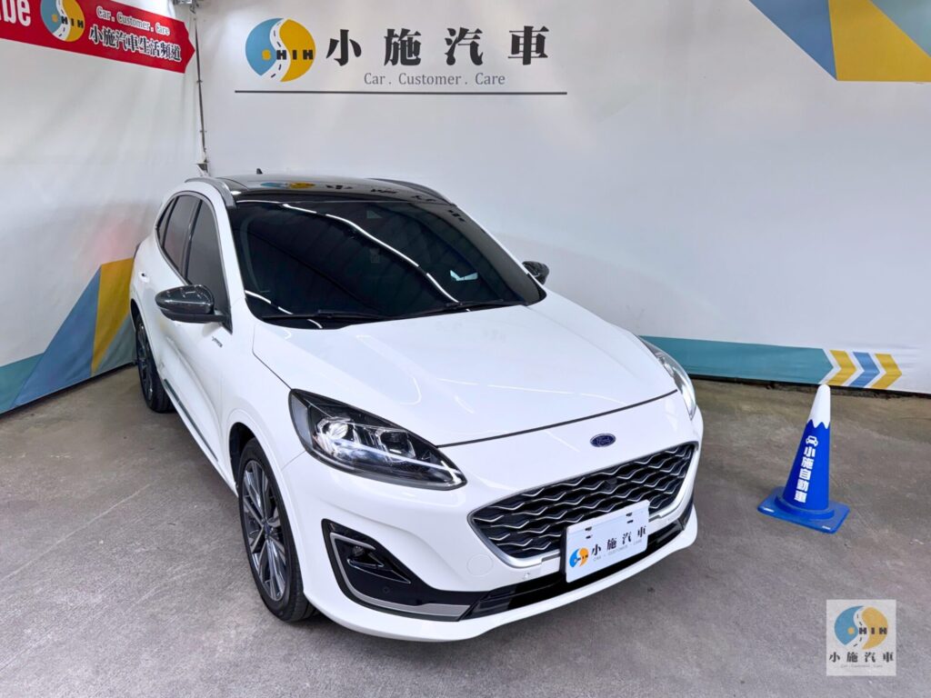 2022 Ford Kuga EcoBoost 250 AWD Vignale 自排 白