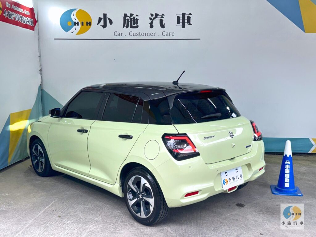 2024 Suzuki Swift 1.2 GLX 自排 綠