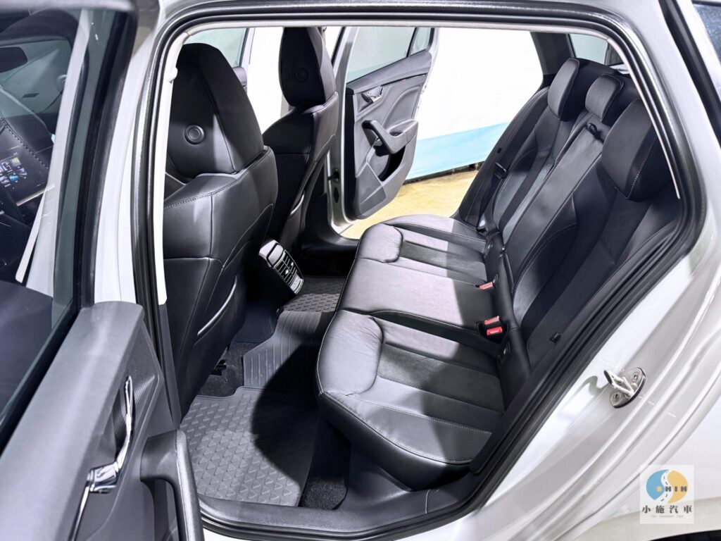 2023 Skoda Scala 1.0 TSI豪華動能版 自排 灰