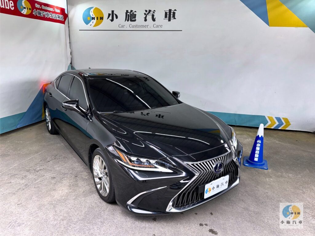 2020 Lexus ES 300h旗艦版 自排 黑