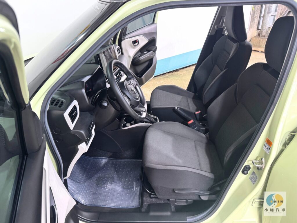 2024 Suzuki Swift 1.2 GLX 自排 綠