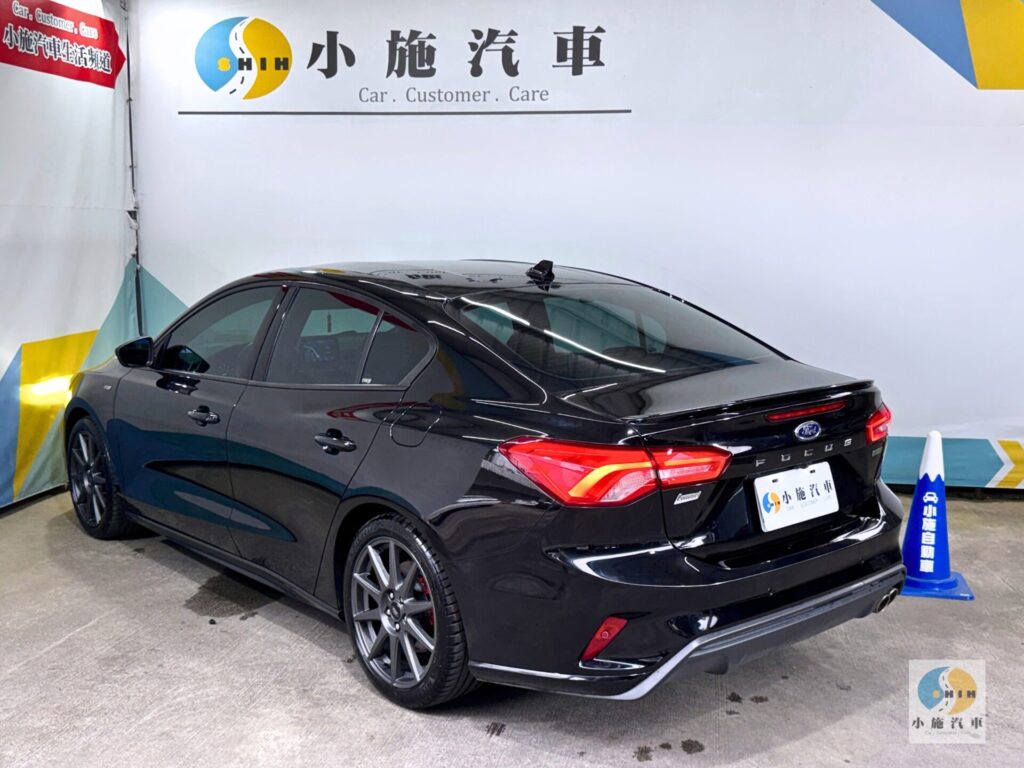 2021 Ford Focus 4D ST-Line Lommel 自排 黑
