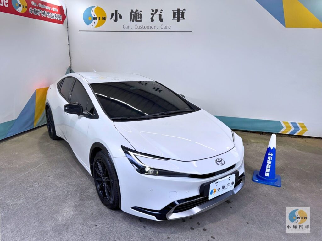 2024 Toyota Prius PHEV 2.0鉑金 自排 白