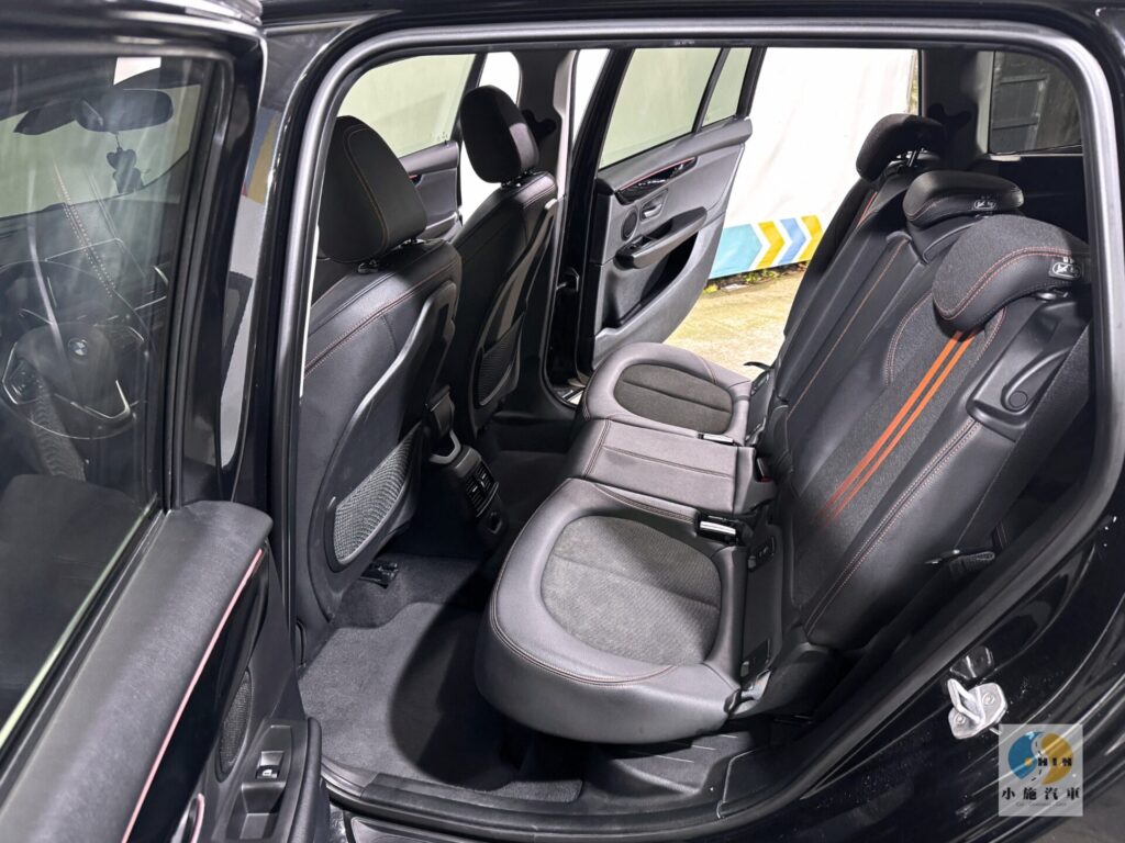 2018 BMW 2-Series Gran Tourer(NEW) 218i 自排 黑