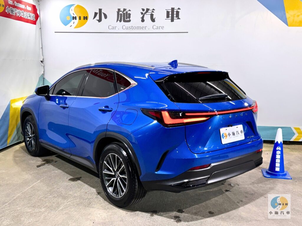 2023 Lexus NX 200豪華版 自排 藍