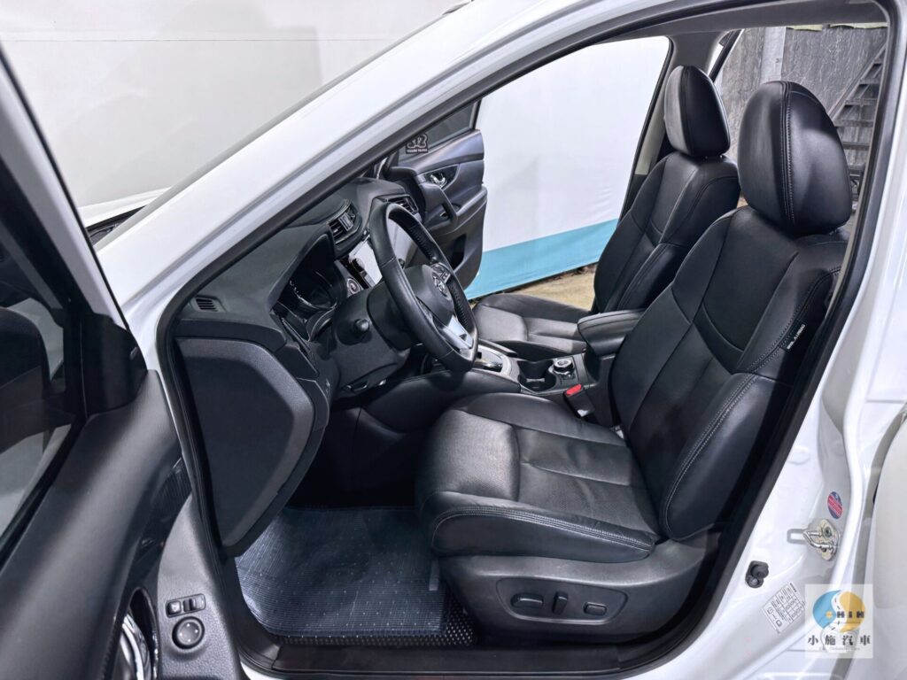 2018 Nissan X-Trail 2.5 4WD旗艦科技版 自排 白