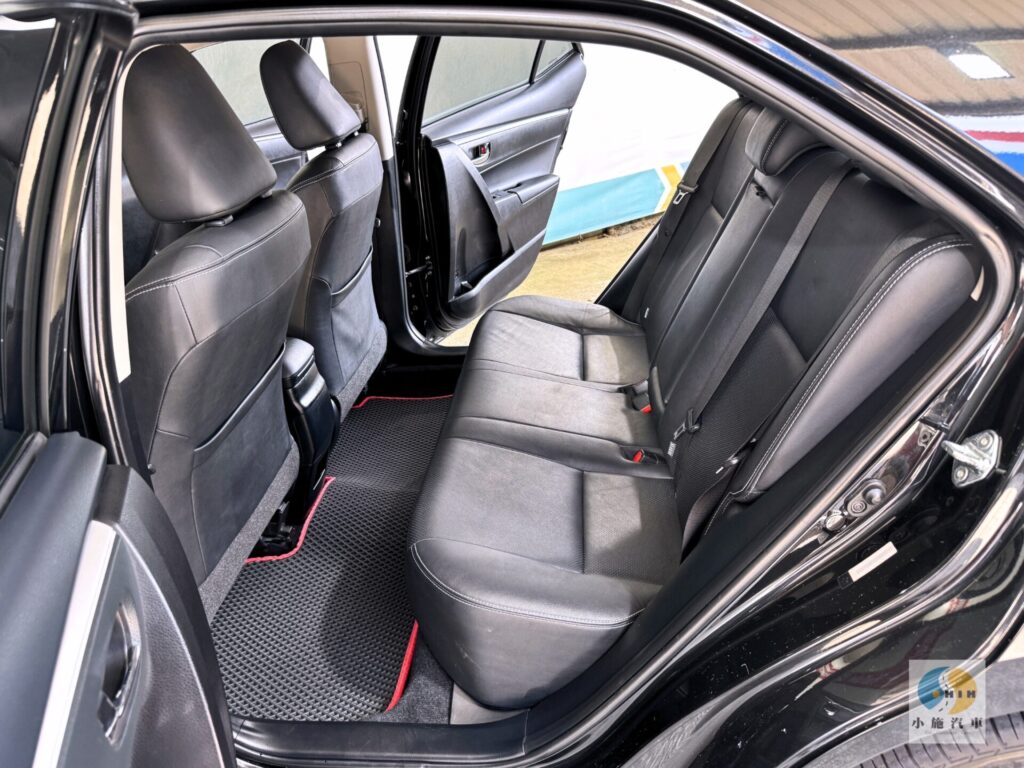 2017 Toyota Corolla Altis 1.8豪華版 黑